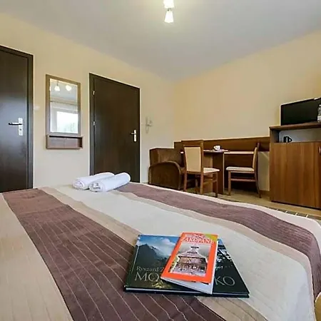 Arnika 3* زاكوباني