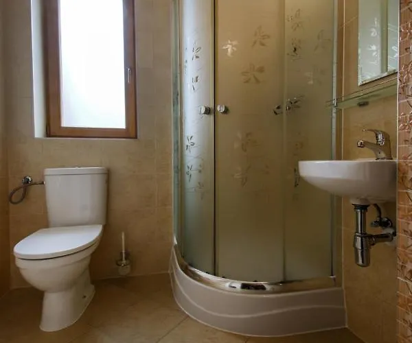 Arnika בית הארחה