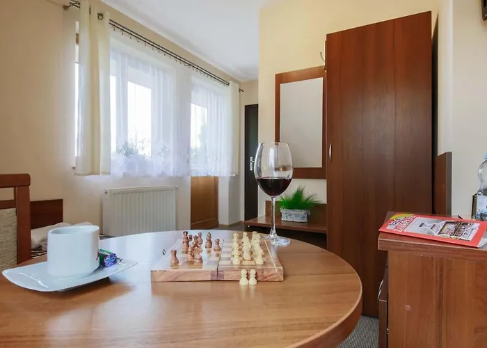 Arnika 3* זקופאנה